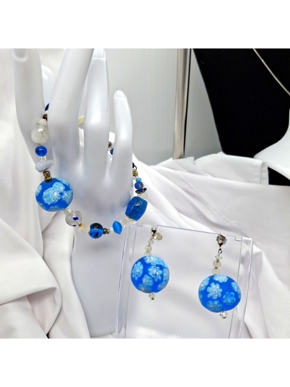 Blue Floral Beaded Bracelet And Earrings  Jewelry Set